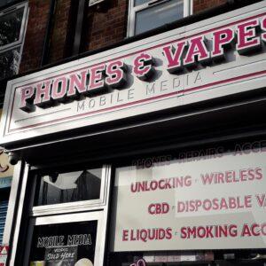 phones and vapes shopfront