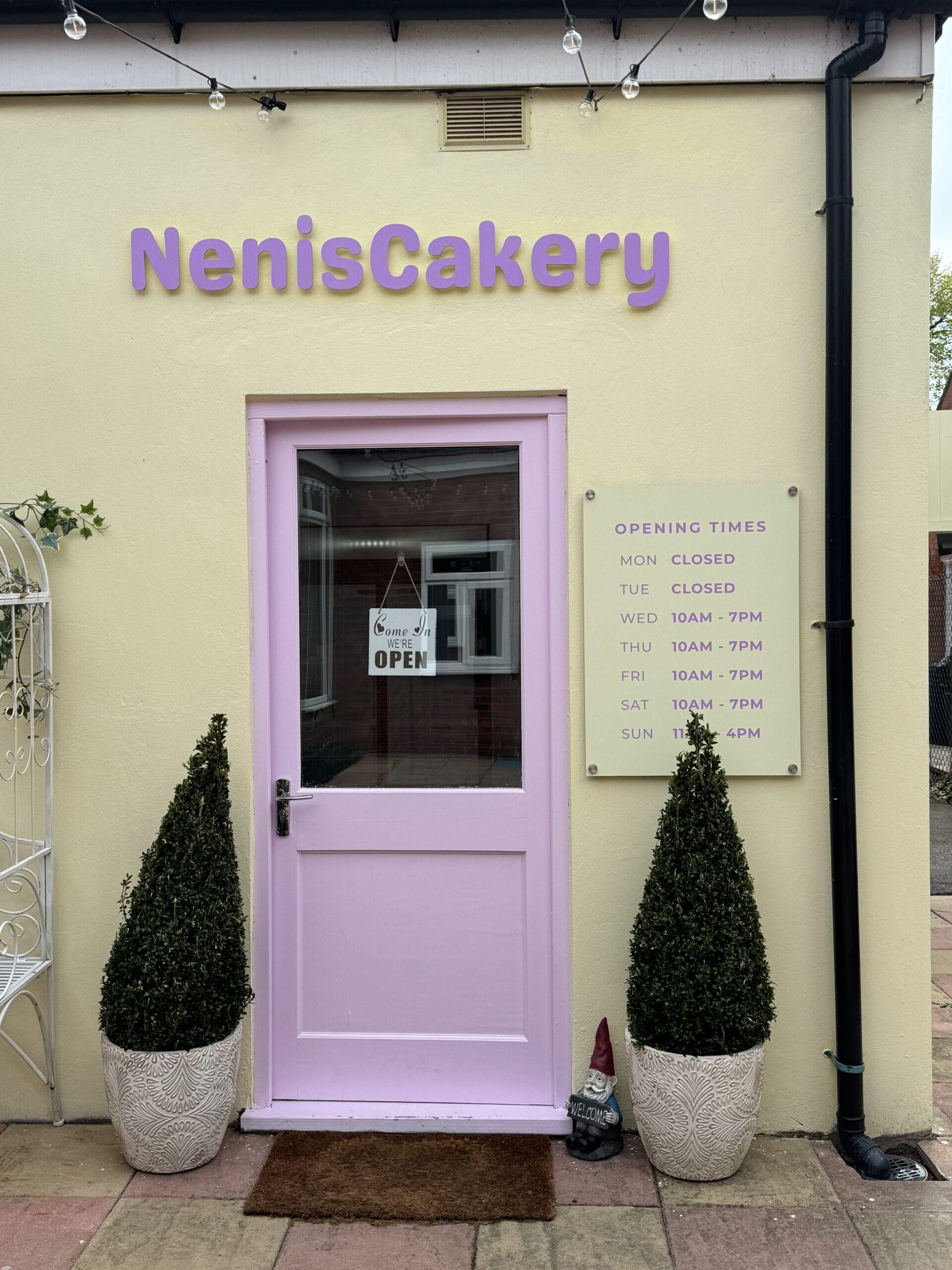 Shopfront of NenisCakery